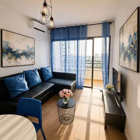 Ocean Serenity Apartment, Sea View & Parking, Tenerife South Escape