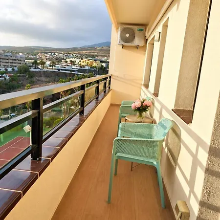 Ocean Serenity Apartment, Sea View & Parking, Tenerife South Escape Διαμέρισμα *