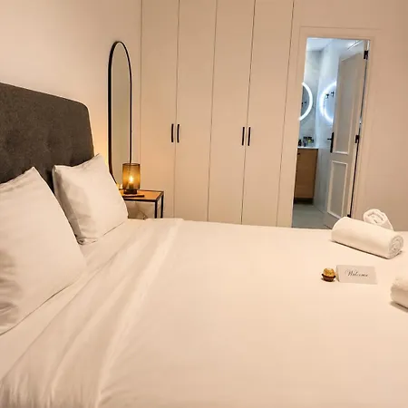 Apartamento Ocean Serenity Apartment, Sea View & Parking, Tenerife South Escape *