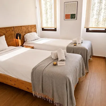 Ocean Serenity Apartment, Sea View & Parking, Tenerife South Escape Apartamento
